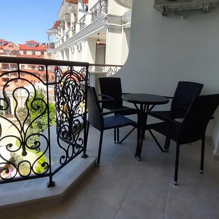 Luxurioese Im Harmony Monte Carlo * Солнечный берег